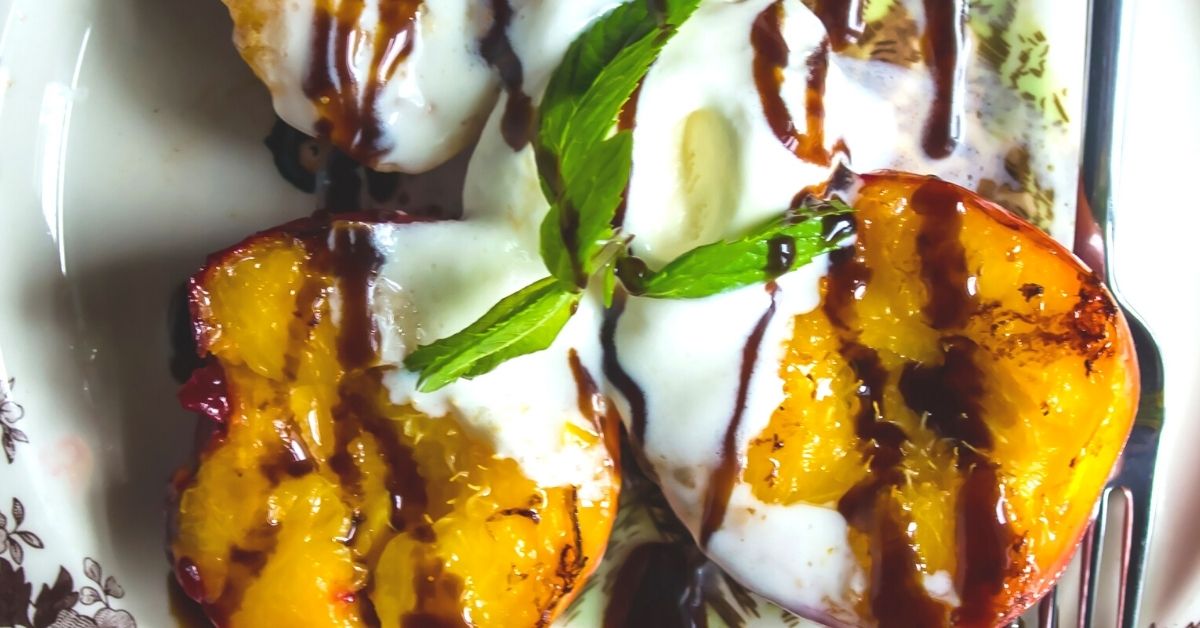 How To Make Grilled Peaches With Ice Cream and Silver Balsamic Vinegar