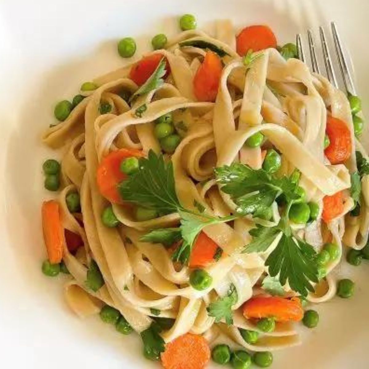 carrot fettuccine, valente pasta, olive and basket